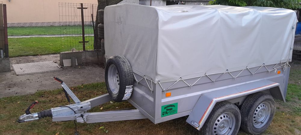 Vand Remorca 750 kg