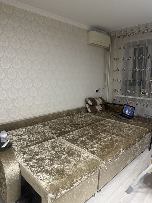 Продам диван в отличном состоянии