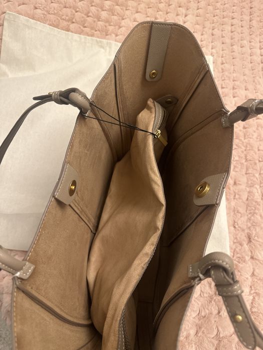 Чисто нова дамска чанта ZARA