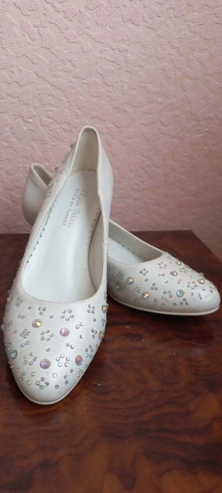 Красивые женские туфли