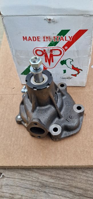 Pompa apa tractor fiat Someca 35, Someca 40, Someca 50, Someca 511, So