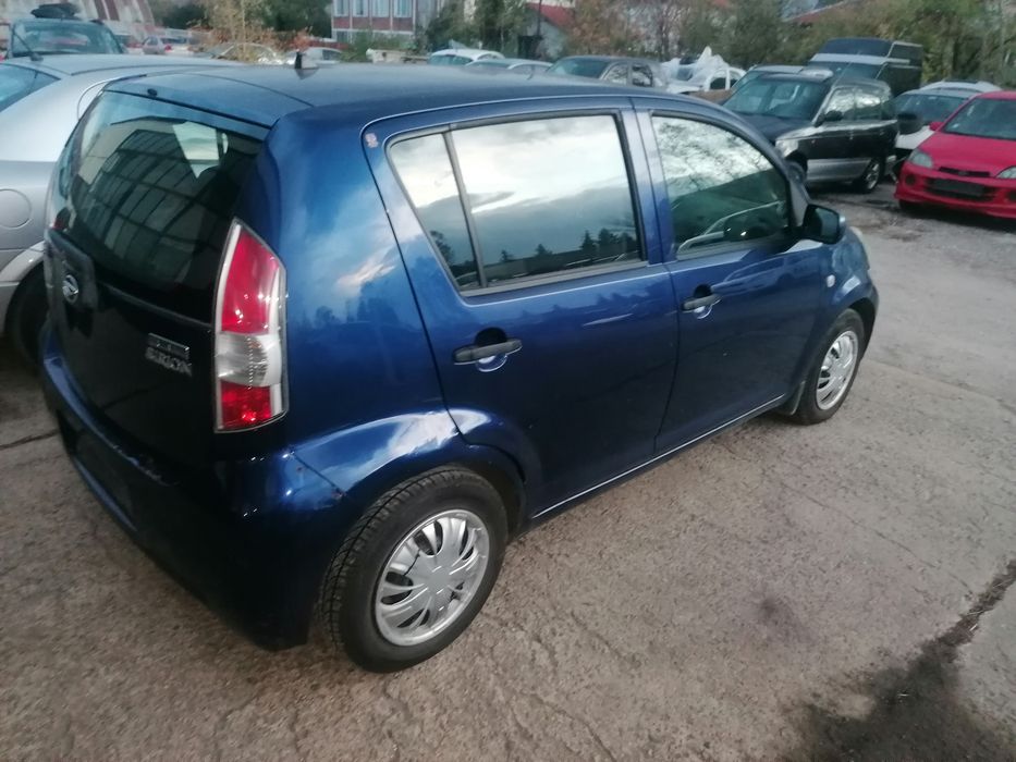 Daihatsu sirion 1.3 4x4 на части