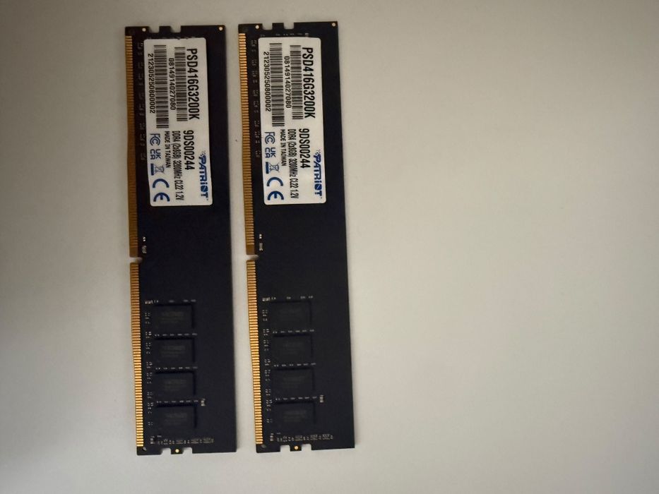 Оперативная память DDR4 2x8GB общий 16Gb  3200 MHZ