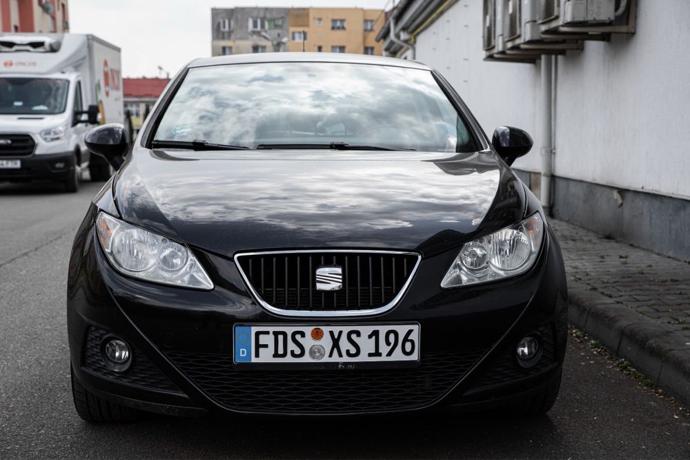 Seat Ibiza 2009 Benzina 1,4 Climatronic