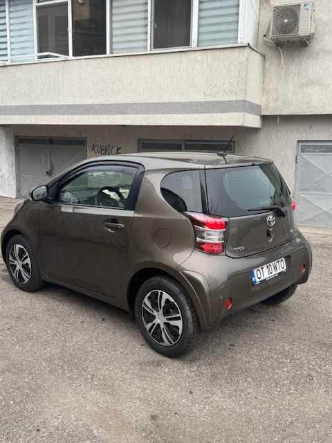 Toyota IQ Colection