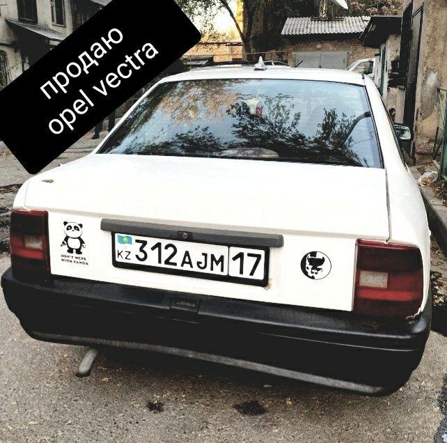 Машина opel vectra