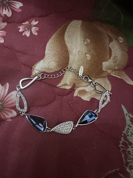 Гривна с кристали SWAROVSKI