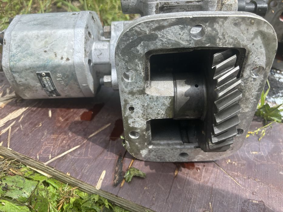 Хидравлична помпа за iveko