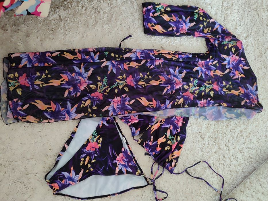 Купальник слитный р.50-56