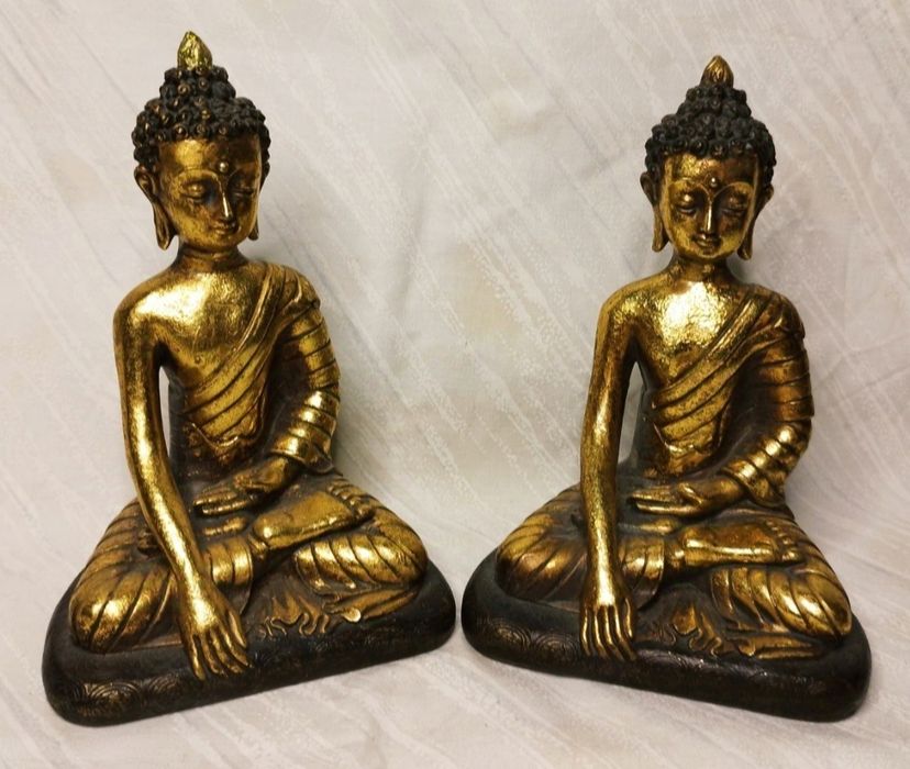 Figurine decorative Zeul Budha Colecția Leonardo, din rășină acrilică.