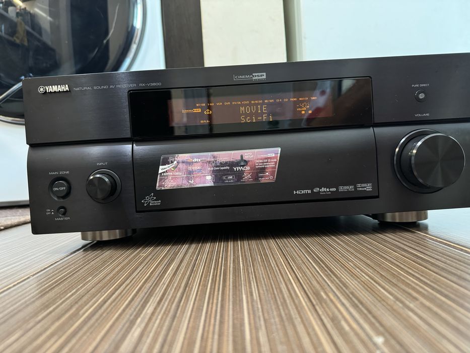 Yamaha RX-V3800 Качествен ресивър
