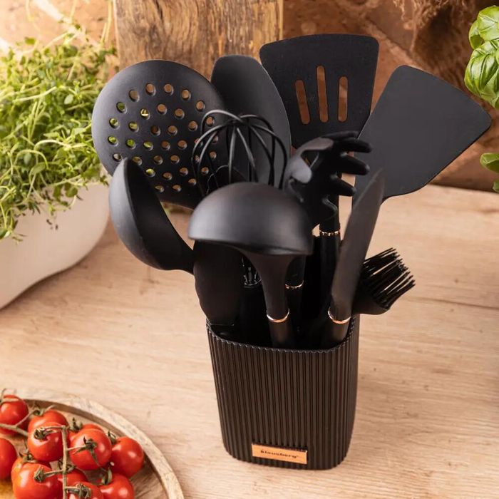 Set ustensile de bucatarie, 12 piese din silicon negru, Klausberg