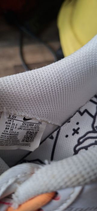 Pantofi sport Nike marime 35,5