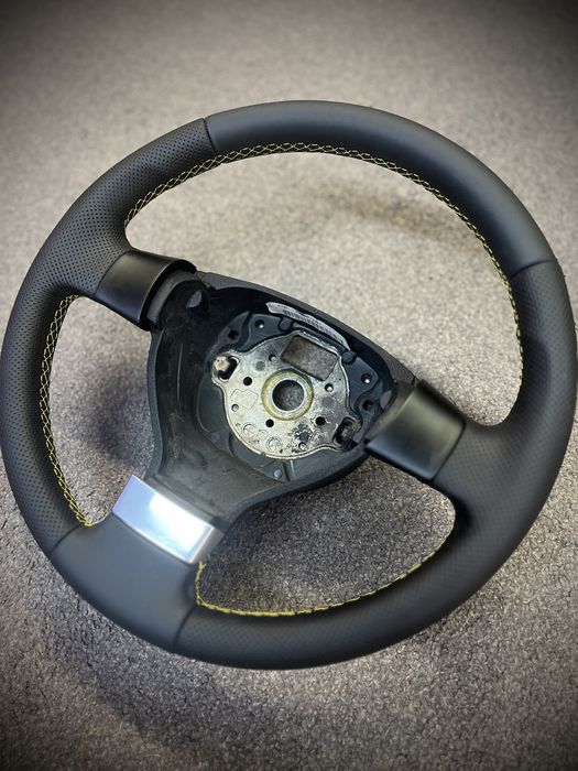 Volan piele Nappa VW PASSAT B6 GOLF 5 TOURAN JETTA TIGUAN 2004-2010