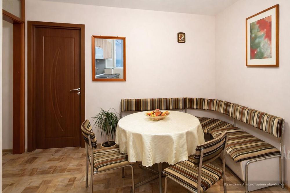 Дава се под наем Тристаен апартамент в Пловдив, Център - 85 кв.м за 570 € - Снимка #3