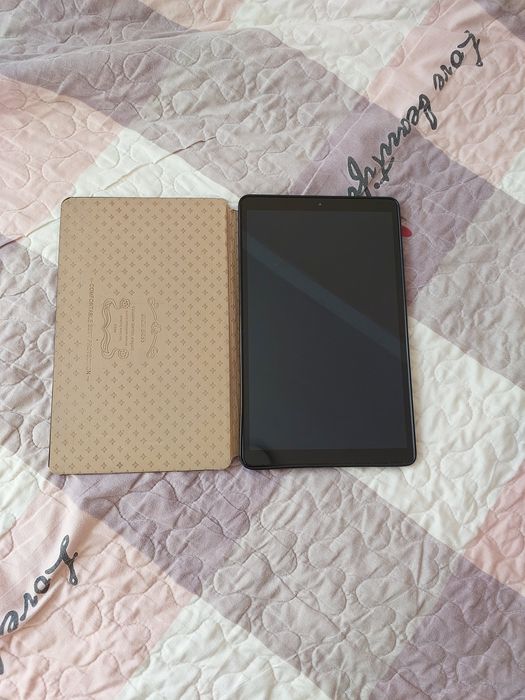 Samsung Tab A10 б/у в отличном состояние