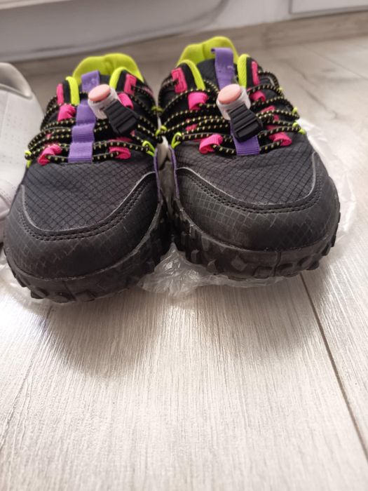 Маратонки за момиче Nike и Adidas