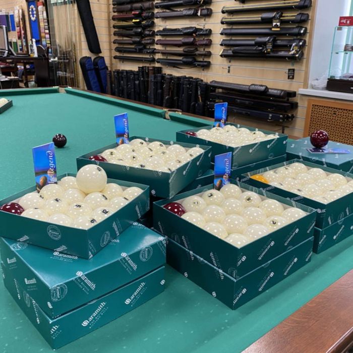 Всё для Бильрда, сукно, шары, светильники, кий, мел