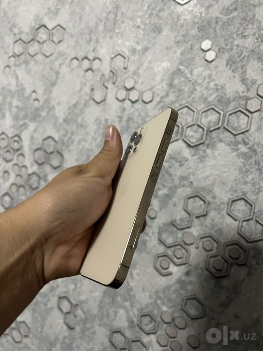 Iphone 12 pro vakum xolatda