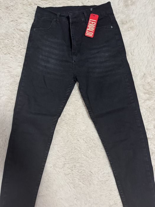 Blugi elastici dama noi!