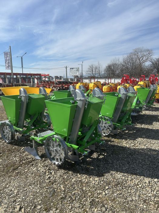 Masina plantat cartofi Bomet Gemini 2 randuri  cu fertilizare