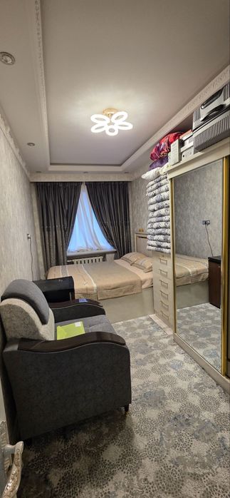 Юнусабад 6 квартал. Продается квартира 2/2/4