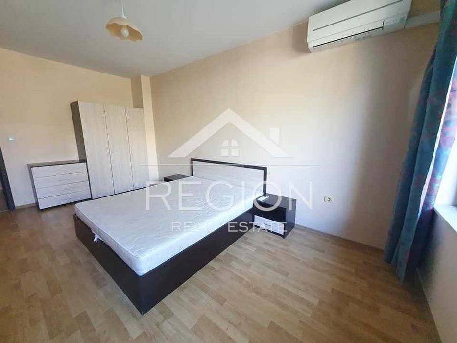 Дава се под наем Тристаен апартамент в Варна, Център - 90 кв.м за 612 € - Снимка #4