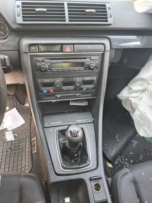 Ауди А4 1.9 Audi A4 1.9tdi 101 на части