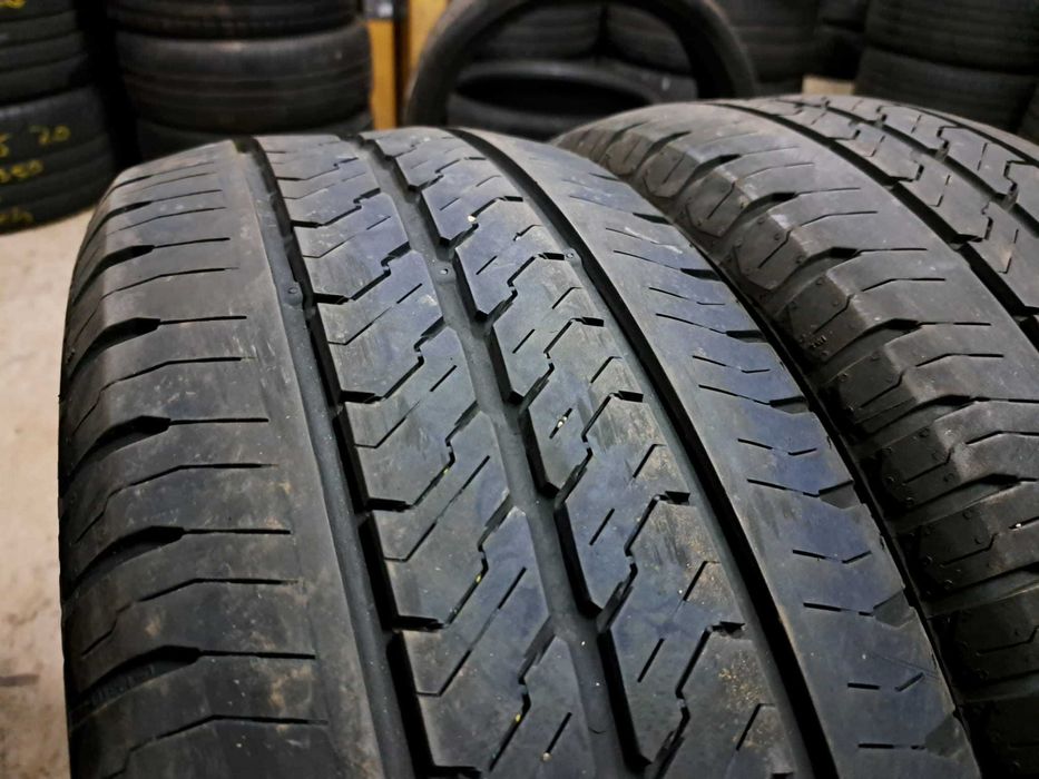 2 anvelope 225/55 R17C Barum