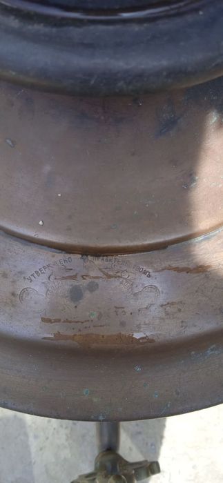 Кадимий буюмлар сотилади нархи келишилган холда