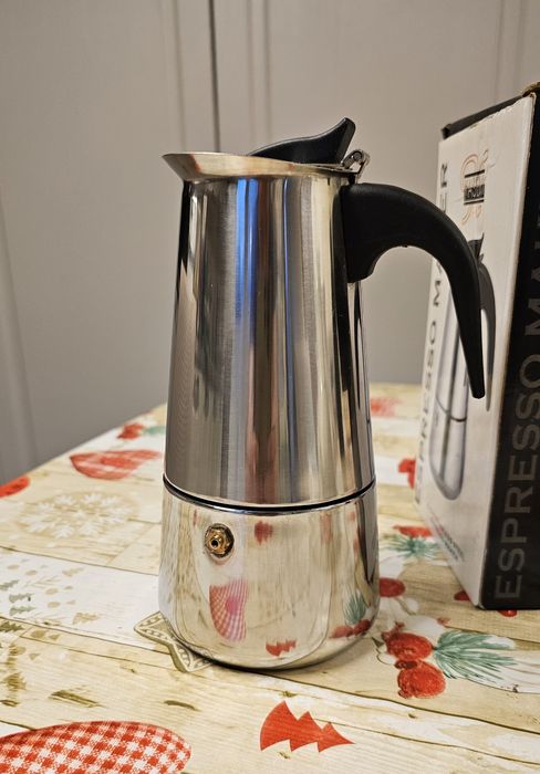 Moka pot - espressor pentru plită
