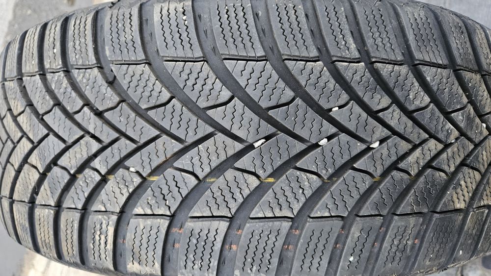 2бр гуми 205 50 17 дот 21 семперит