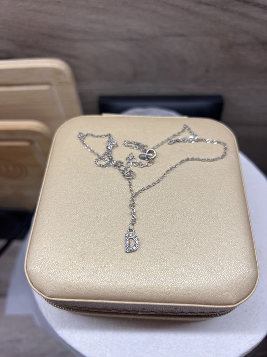 Сребърно колие (s925) с буква Д