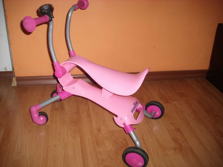 SMARTRIKE и ScrambleBug  Детско баланс колело,четириколка на 360.Промо