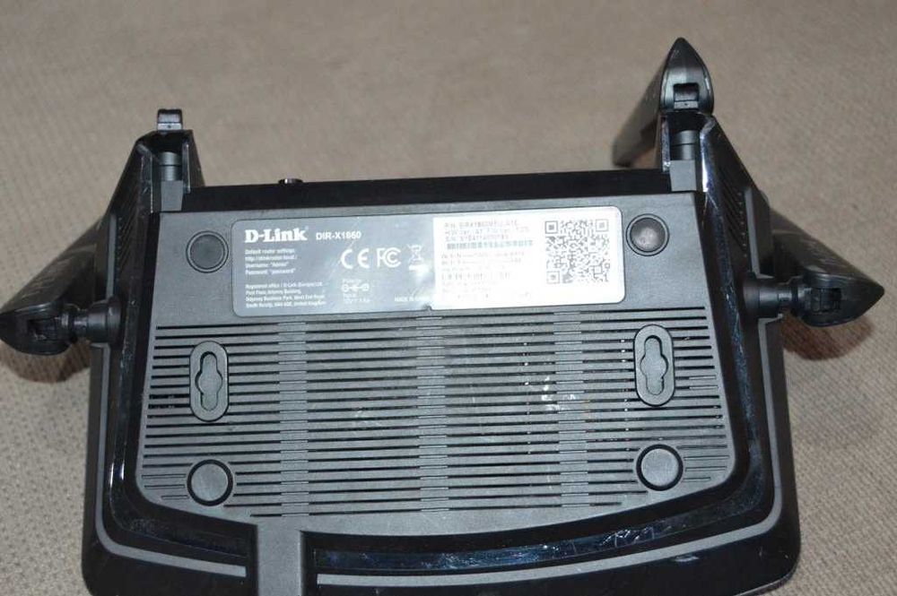 Router wireless D-Link DIR‑X1860, AX1800, Wi‑Fi 6, MU-MIMO