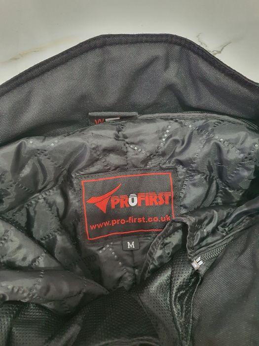 Pantaloni motocicleta