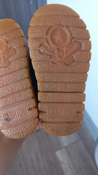 Детский мужской туфли почти новый