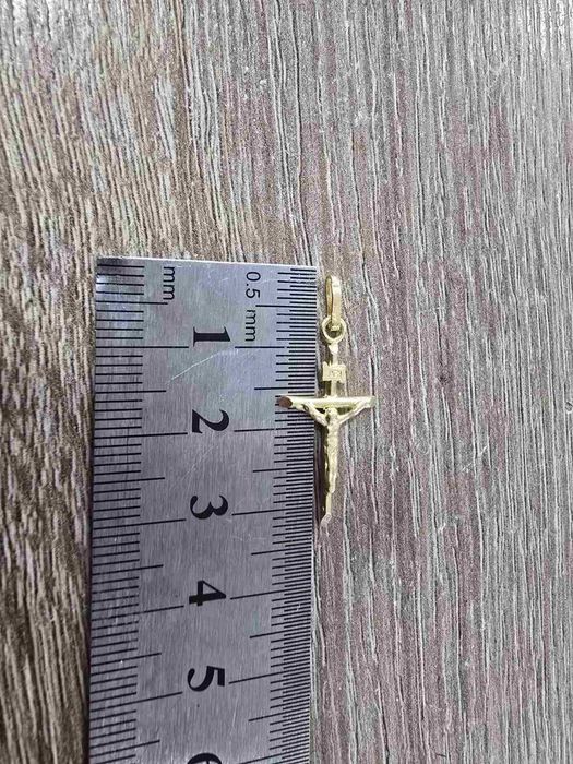 Златно кръстче 14 карата 1гр.