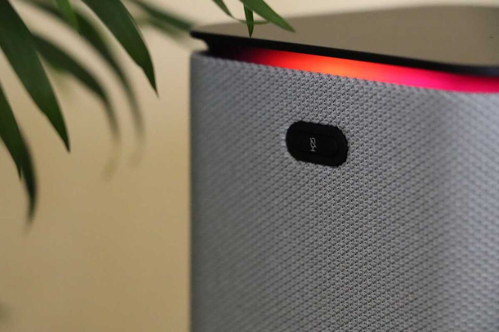 ПРОДАМ Умная колонка Яндекс Станция Миди 24WATT. Состояние Идеальное