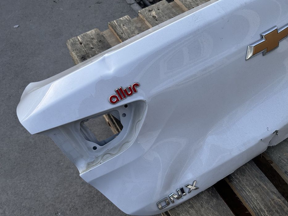 крышка башажника Chevrolet Onix