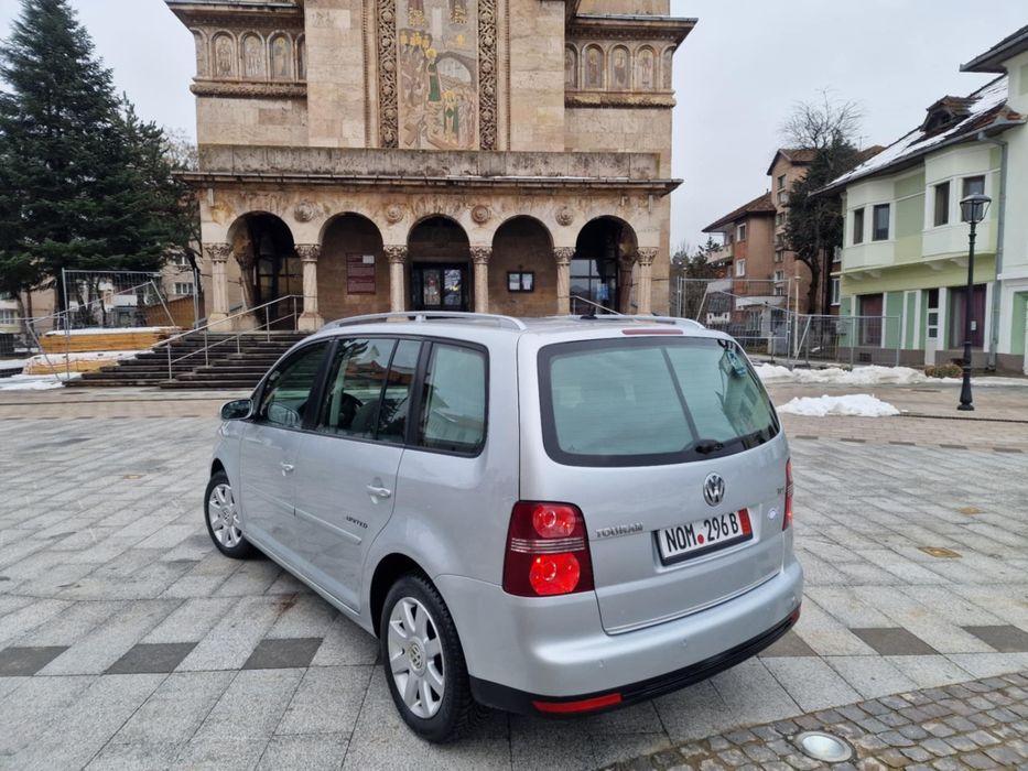 Touran 1.9TDI BXE  2010
