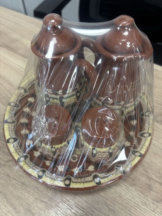 Оливерник троянска керамика