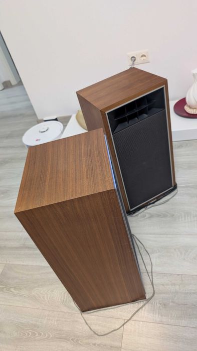 Boxe Universum Hi-Fi Quelle 012.329 9, Germania 1973, Design Pioneer