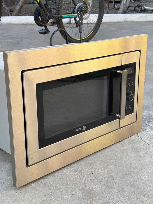 Микроволновка Fagor