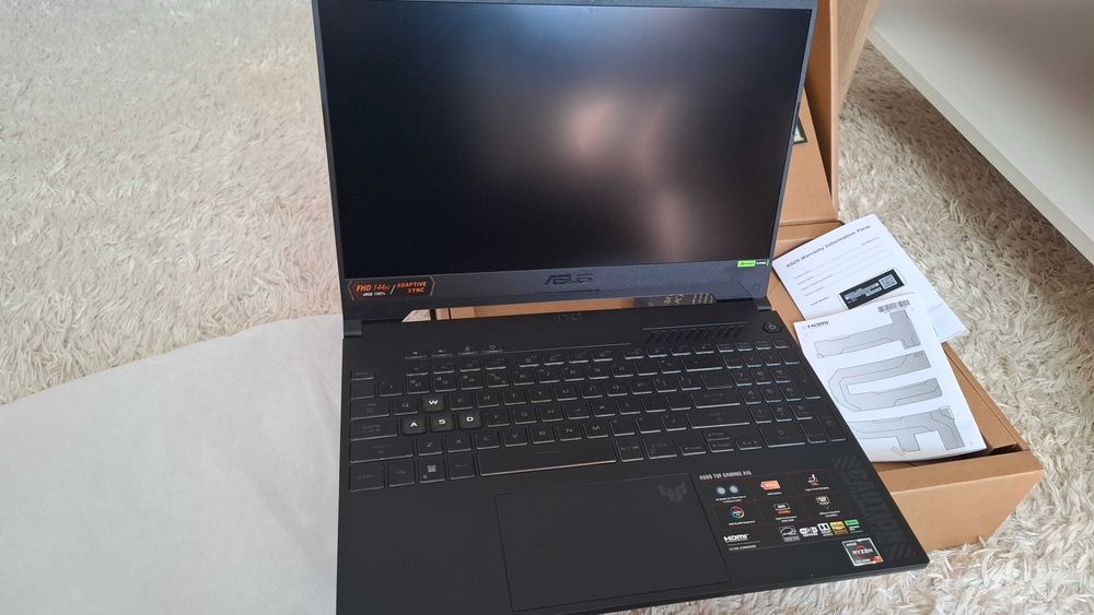 ASUS TUF A15 Gaming R 7-7435HS/512 SSD/16 RAM/RTX 4050 6GBTI cutia NOU