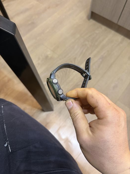 G-shock часовник