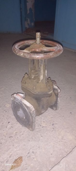 продаётся задвижки