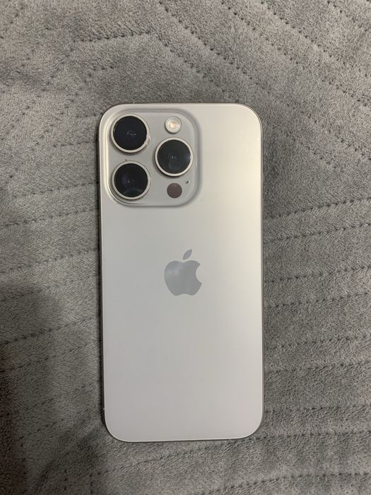 Продам iphone 15 Pro 1тб (1024гб)