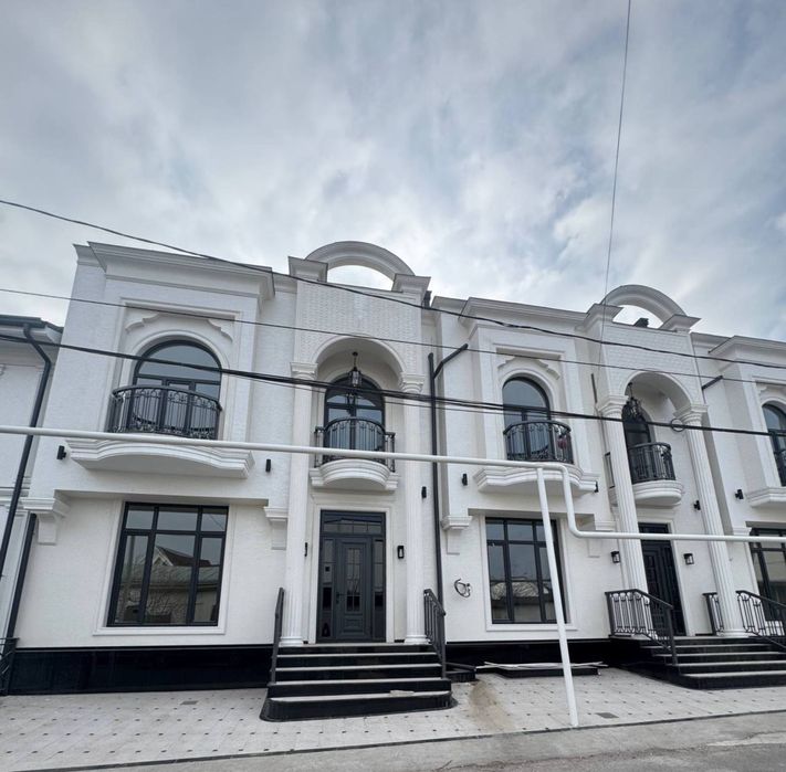 Циолковская евро коттедж 1соток 300кв.м 3уровней евро ремонт срочно