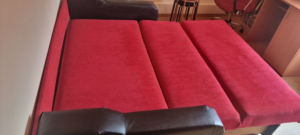 Vand canapea extensibila,  140lungime x 200 extinsa, 300ron